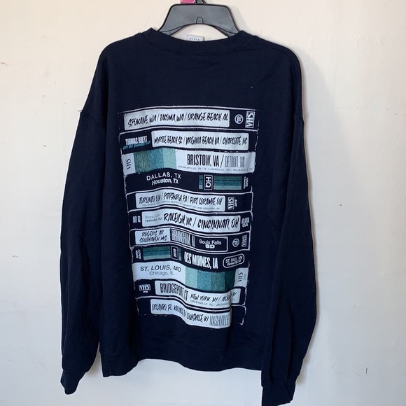 Thomas Rhett sweatshirt - Picture 2 of 6